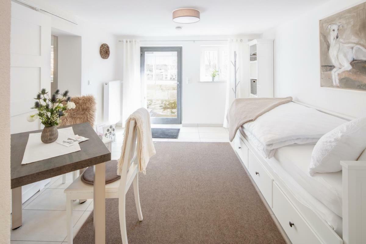 Tiny Ferienwohnung Am Stadtpark Schwäbisch Hall Eksteriør bilde